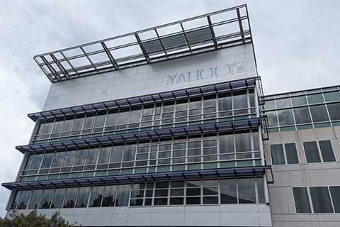 Yahoo! Sunnyvale Campus Is A Ghost Town With Imprint Of Old Sign Removed From Building