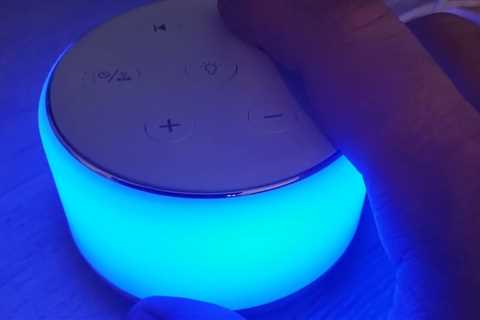 FamiSym White Noise Sound Machine Night Light Review – Best White Noise Machine for baby Babies