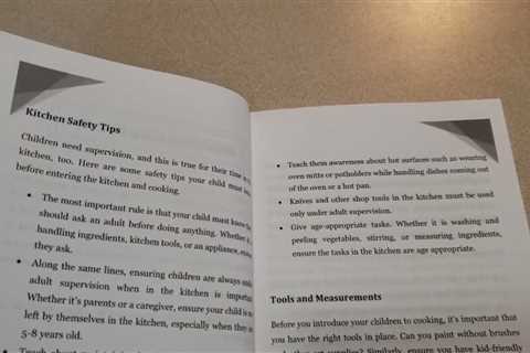GOOD RECIPES?  Basic cookbook for children ages 5 to 8 Unboxing Review